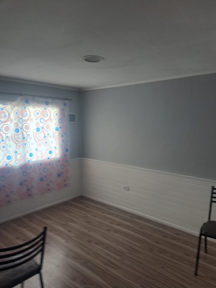 CASA DE 2 DORMITORIOS EN ALQUILER : FISCHERTON 